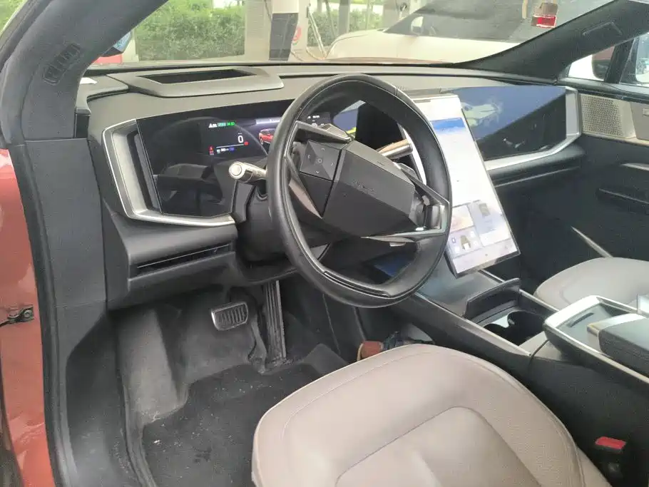 HiPhi Y 2023 2023 560km Pioneer Edition