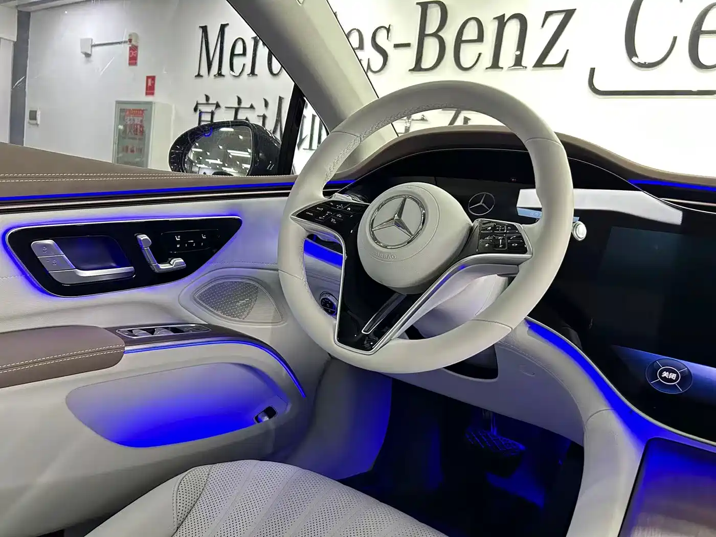 Mercedes-Benz EQS 2023 450+ Pioneer Edition фото 8