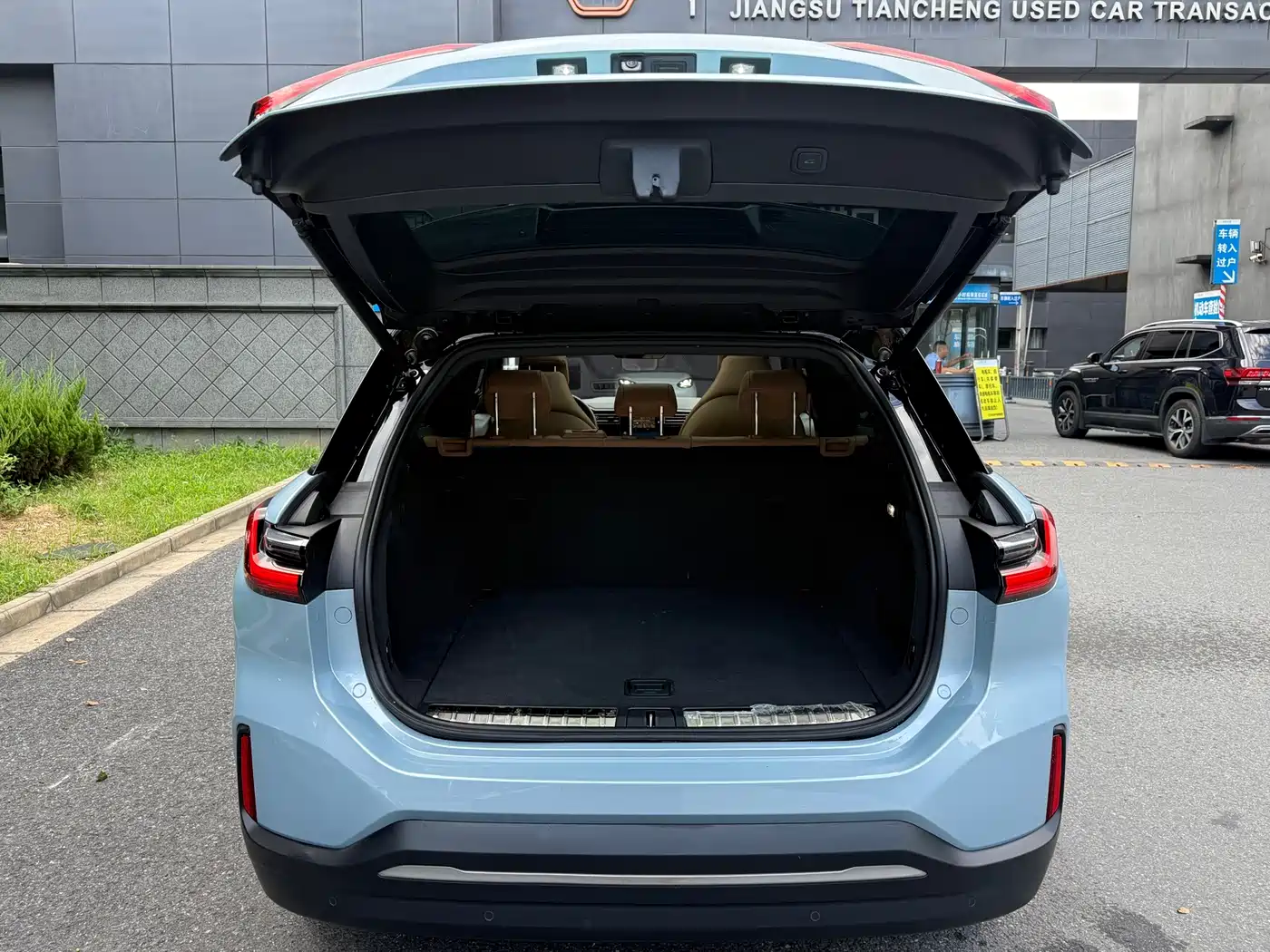 Фото 6 - NIO ES6