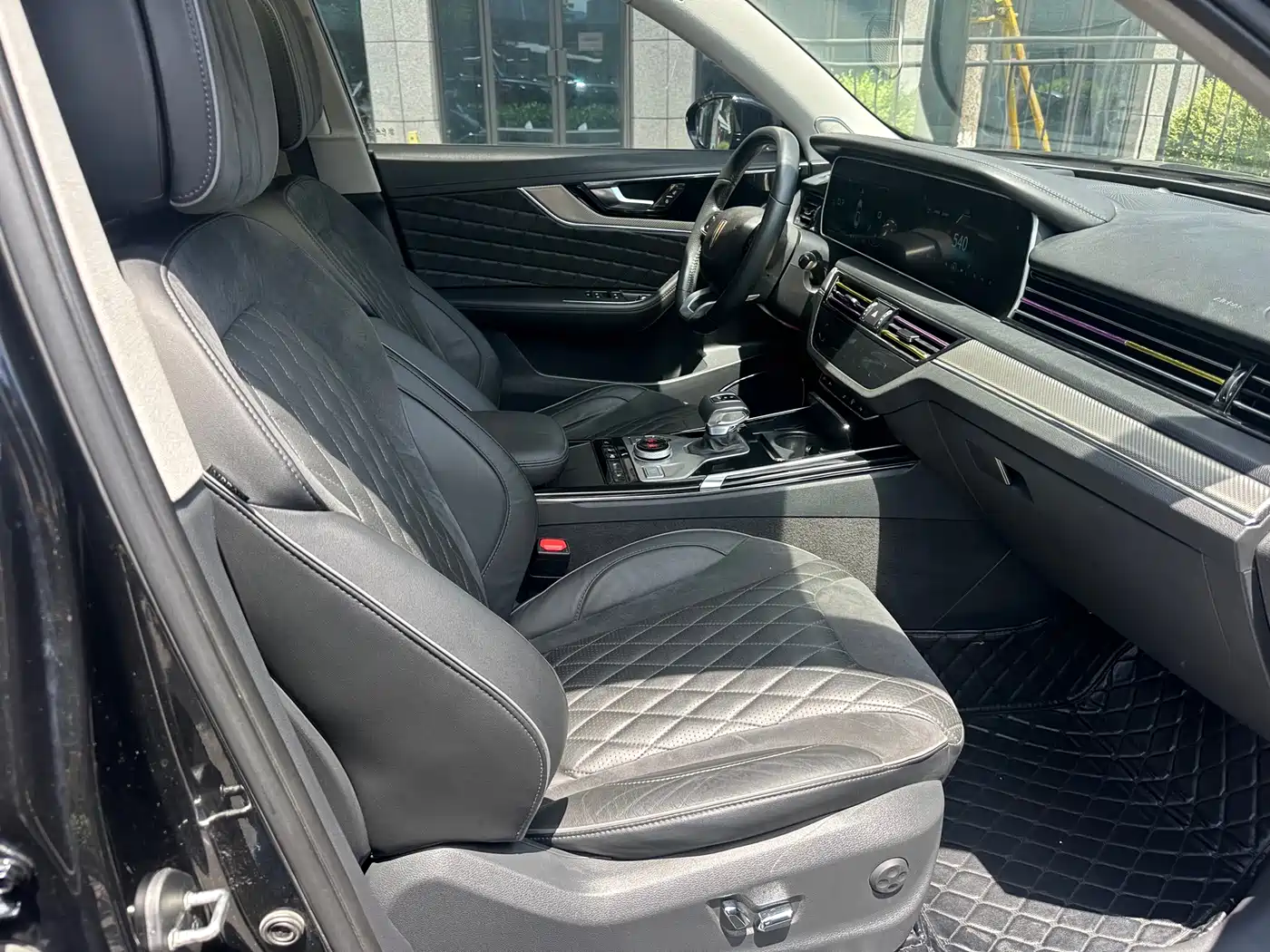 Hongqi HS5 2019 2.0T Smart Connect Joy Edition фото 11