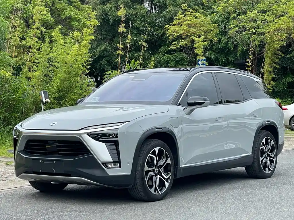 NIO ES8 2020