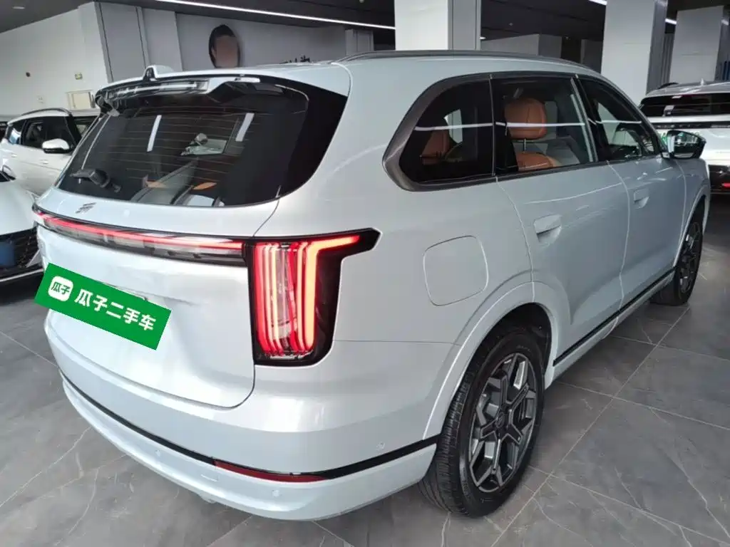 Jetour Shanhai L7 PLUS 2026 2025 Base Model 7-Seater