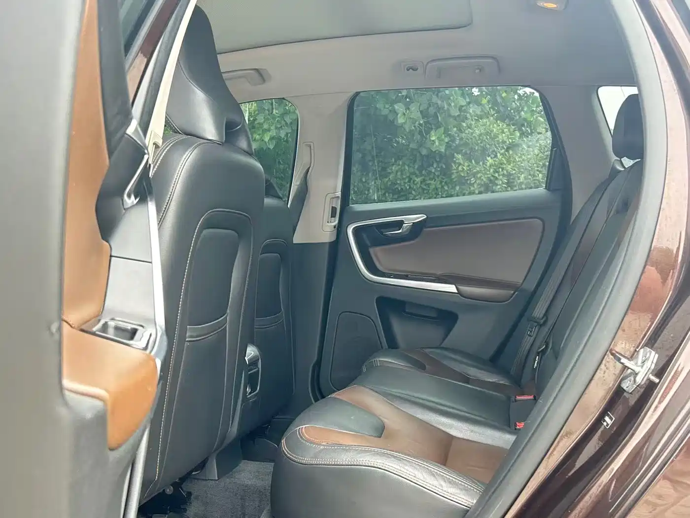 Фото 9 - Volvo XC60