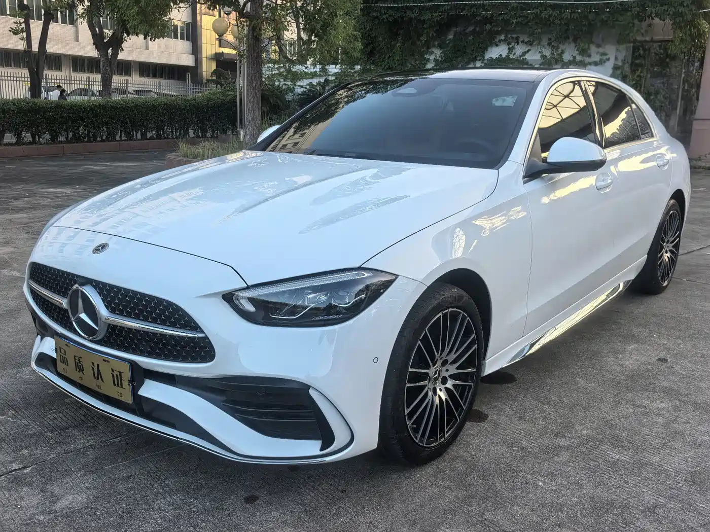 Mercedes-Benz C-Class 2025 C 260 L Sport Edition фото 3