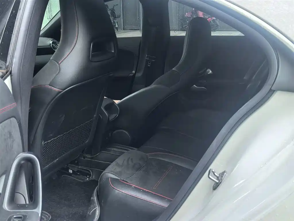 Mercedes-Benz CLA (Import) 2021 CLA 200 фото 6