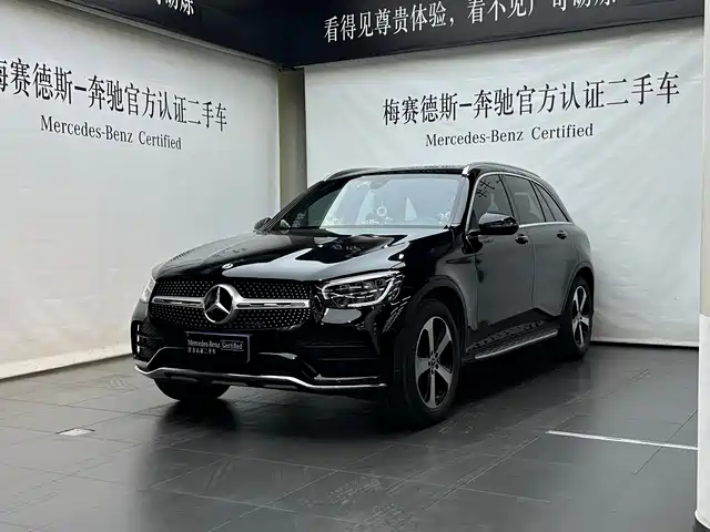 MERCEDES-BENZ GLC