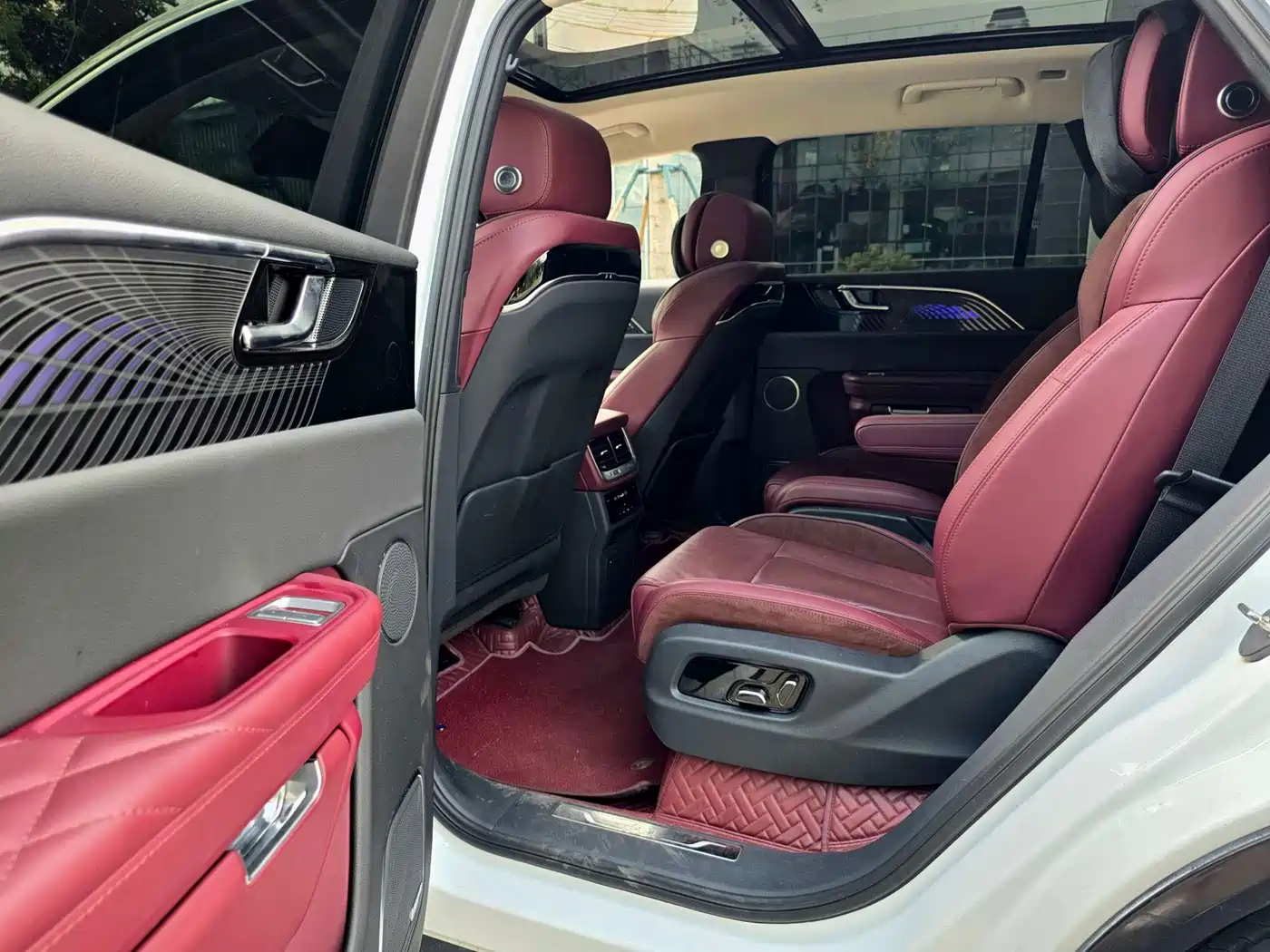 Hongqi E-HS9 2022 2021 460km Flagship Comfort 6-seater