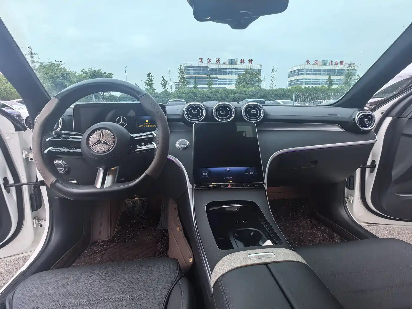 Mercedes-Benz C-Class 2024 C 260 L Sport фото 7