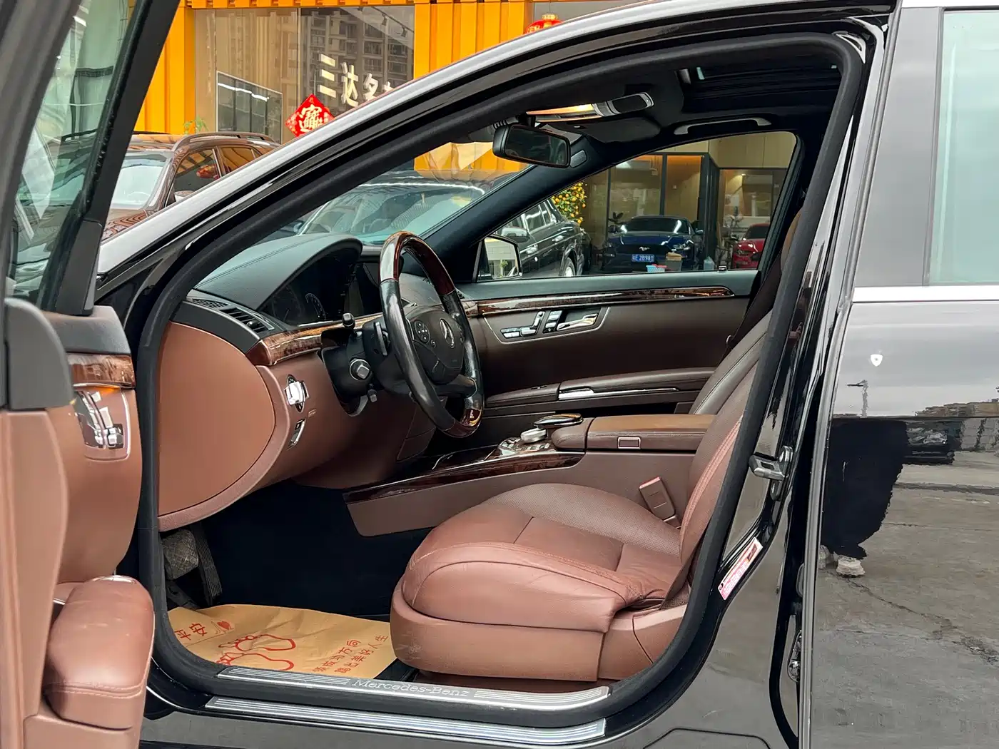 Mercedes-Benz S-Class 2011 S 350 L CGI фото 7