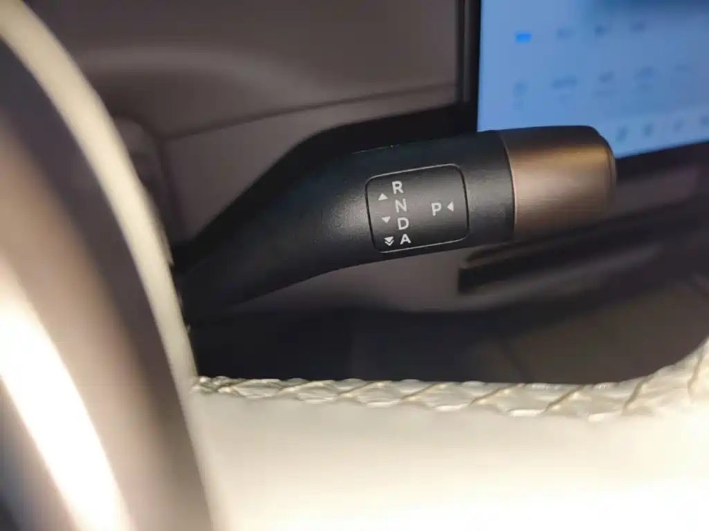 Li Auto Li i8 2025 2025 Standard Edition
