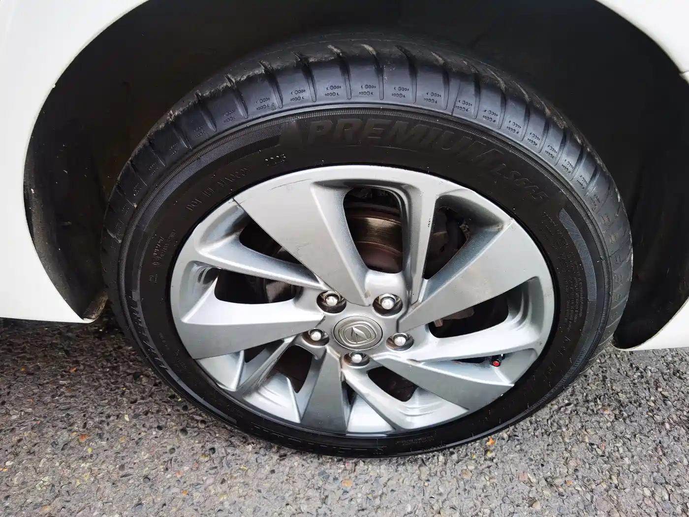 Changan Eado DT 2018 2018 1.6L Manual Joy Edition