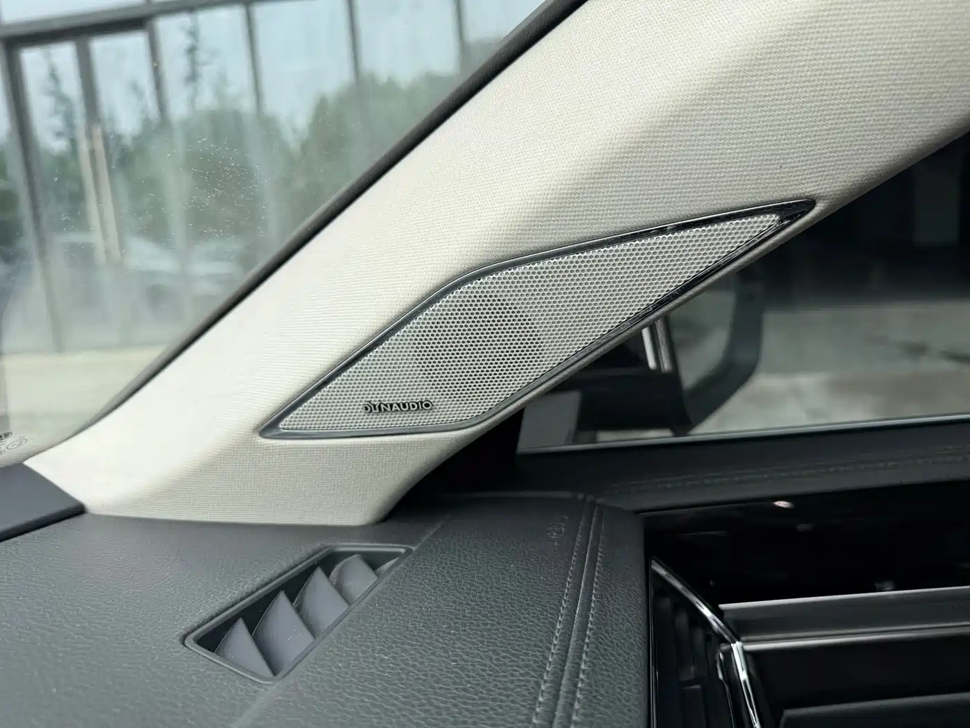 Volkswagen Phideon 2018 Facelift 380TSI FWD Flagship фото 14