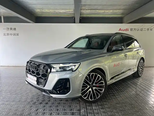  Audi Audi SQ7 2024 4.0 TFSI