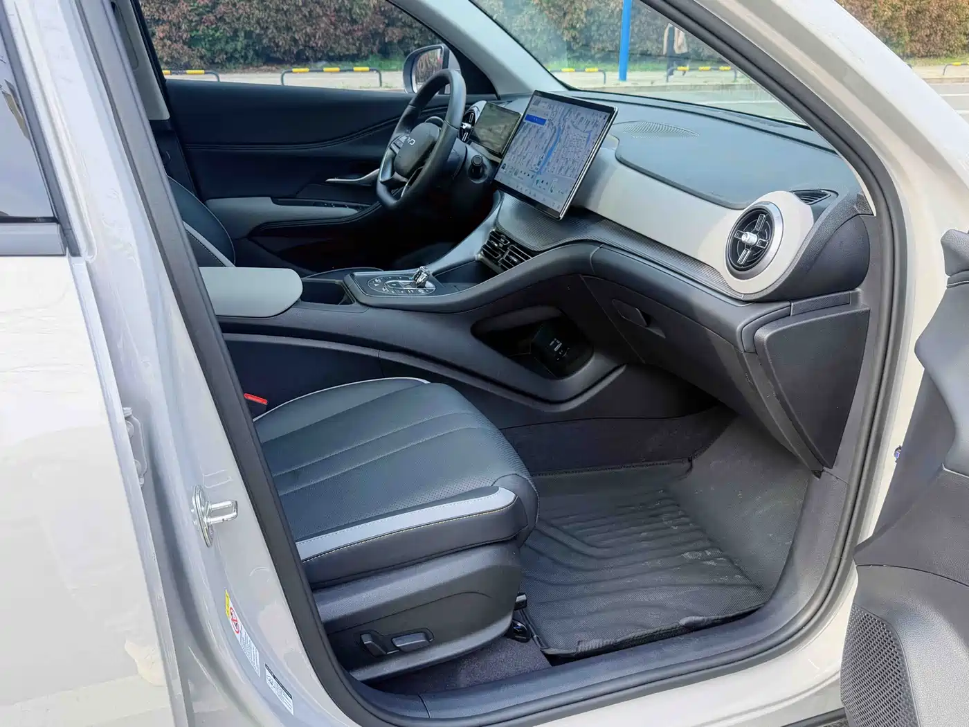 BYD Seal 05 DM-i 2025 DM-i Smart Drive Edition 115KM Flagship фото 10