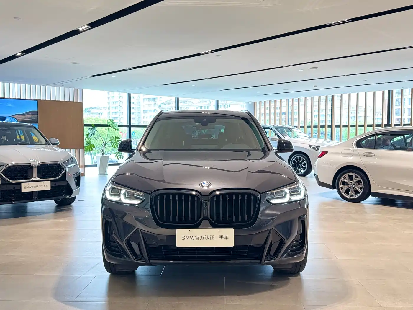 BMW X3 2023 xDrive30i Leading M Night Package фото 2