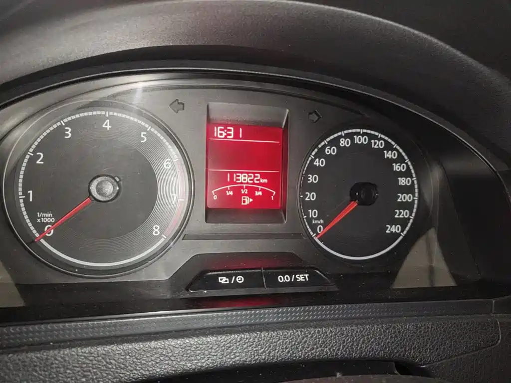 Volkswagen Santana 2016 1.4L Manual Trend Edition фото 19