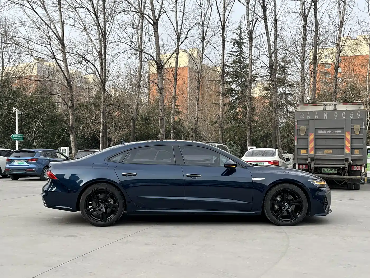 Audi A7L 2022 45 TFSI S-line Future Dream Edition фото 8