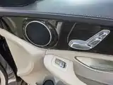 Фото 21 - Mercedes-Benz C-Class