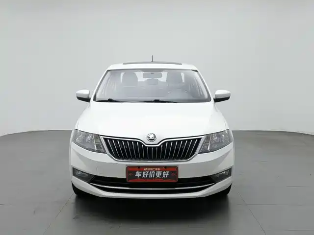 Škoda Rapid 2019 1.5L Automatic Comfort China V — фото 3