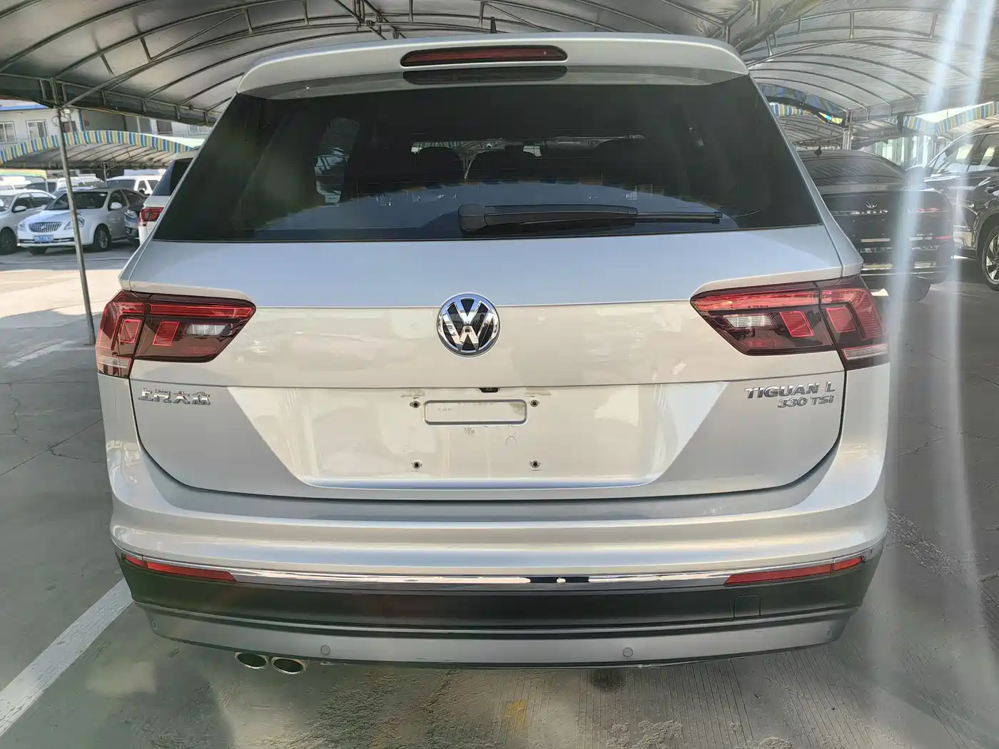 Volkswagen Tiguan L 2018 330TSI Automatic 2WD Luxury Edition фото 11