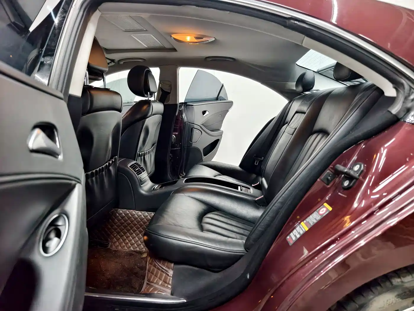 Mercedes-Benz CLS 2009 CLS 300 фото 13