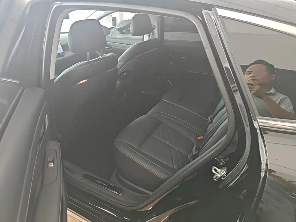 Baojun Enjoyment 2025 2025 PHEV 140km Luxury Edition