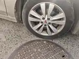 Фото 8 - Roewe 360