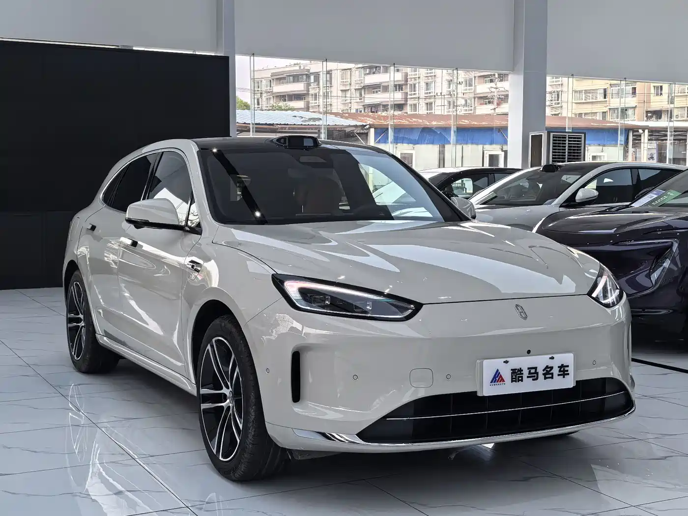 AITO Wenjie AITO M5 2025 Extended Range Ultra AWD фото 3