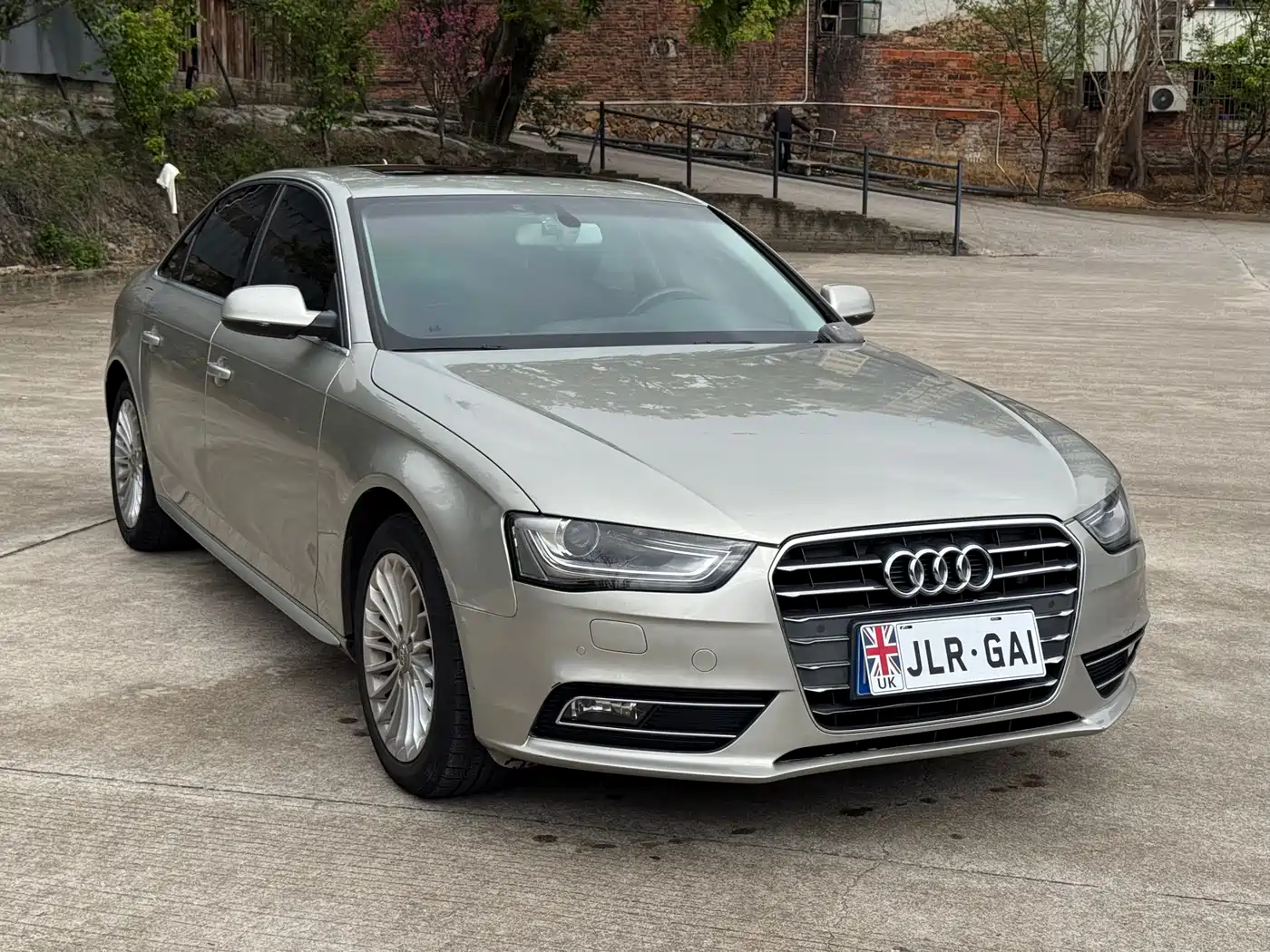 Audi A4L 2015 35 TFSI Auto Standard фото 3