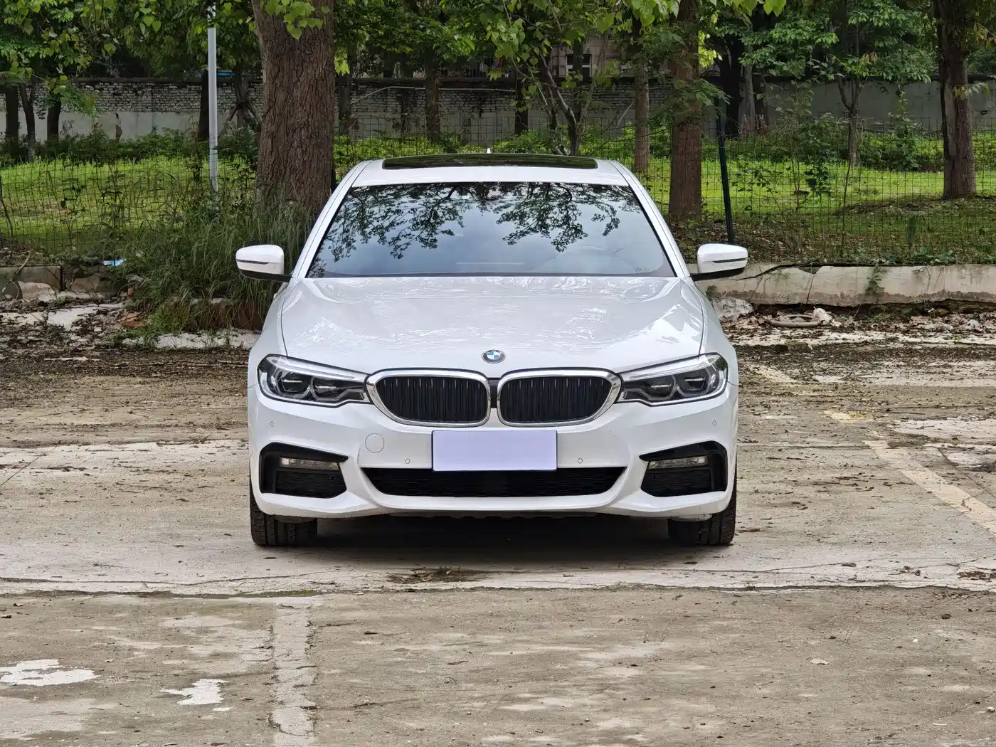 BMW 5 Series 2018 525Li M Sport Package фото 2