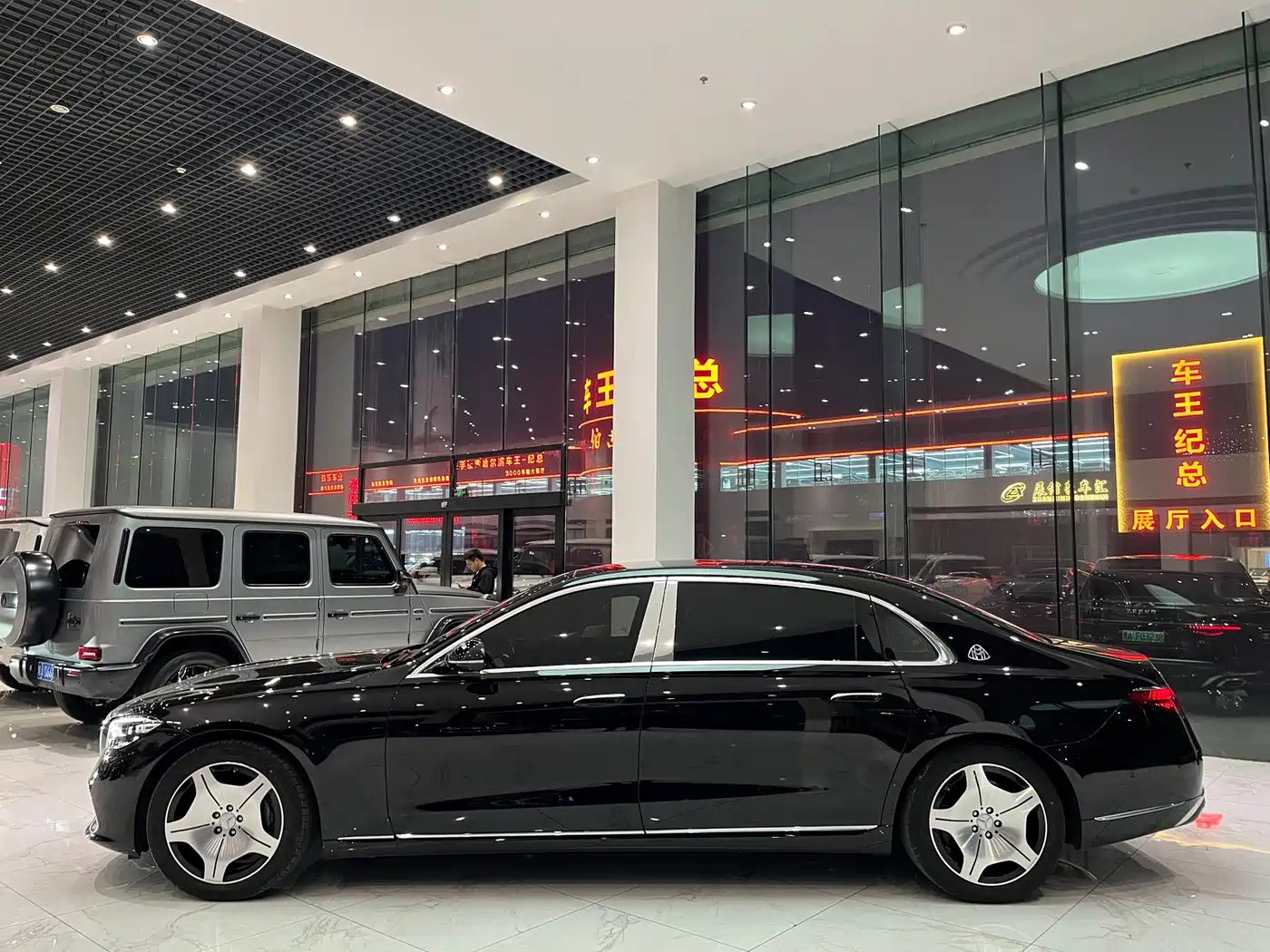 Mercedes-Benz Maybach S-Class 2024 S 480 4MATIC фото 12
