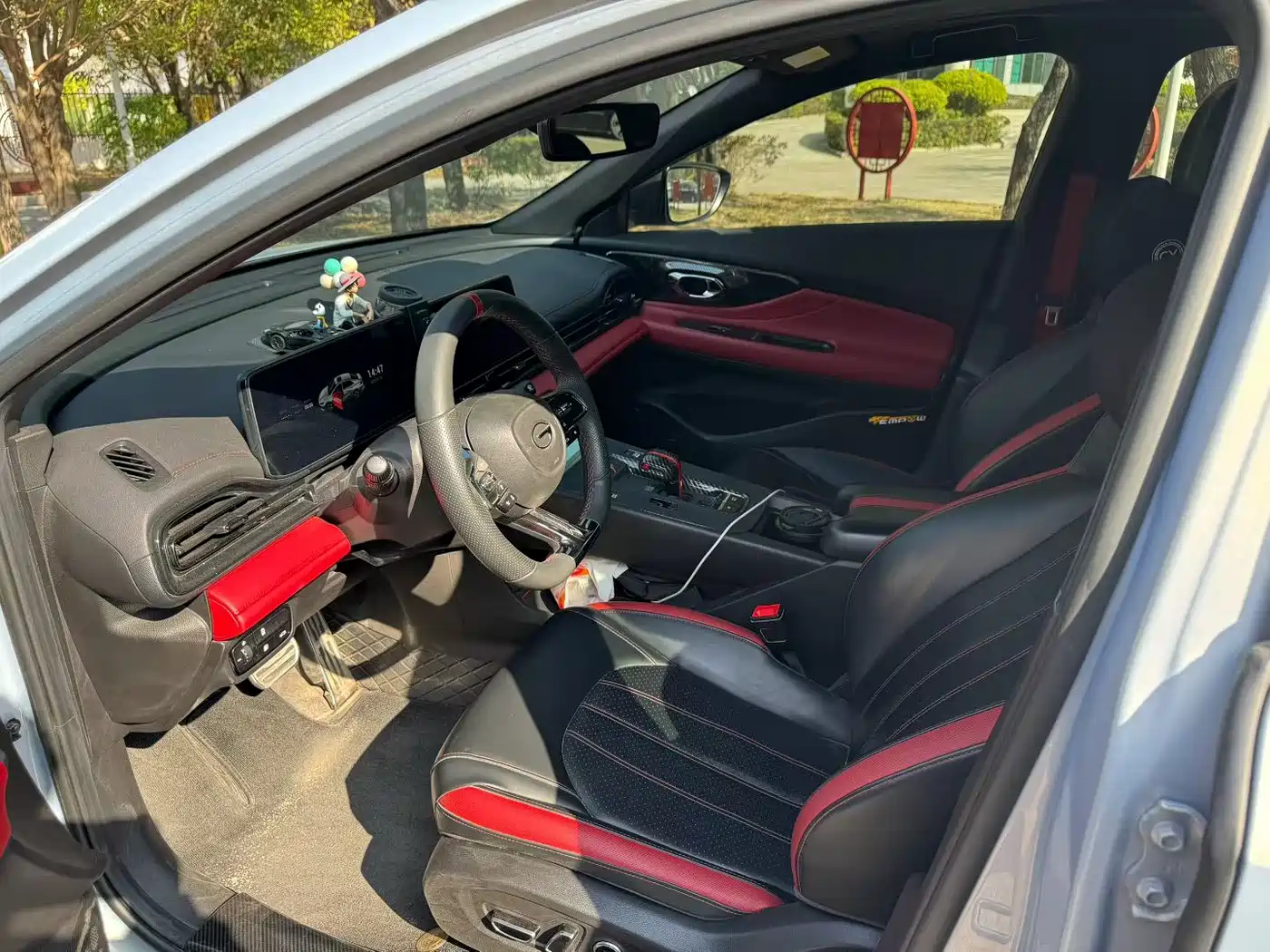 GAC Trumpchi Trumpchi Emkoo 2023 Shadow Leopard H Smart Hybrid фото 4