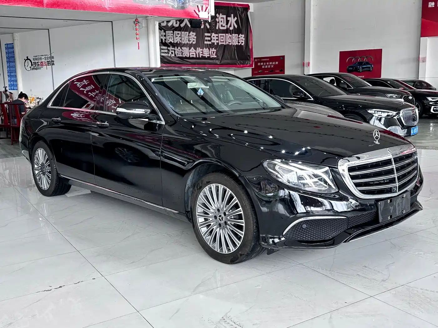 Mercedes-Benz E-Class 2020 E 300 L Fashion фото 3