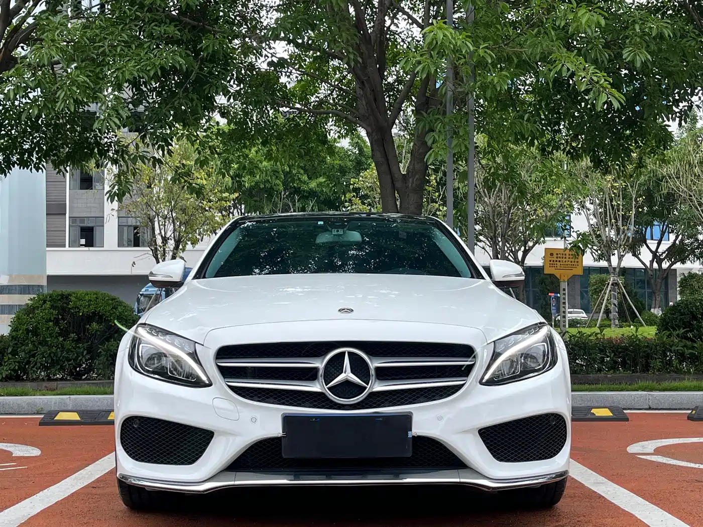 Mercedes-Benz C-Class 2018 C 200 L Sport Edition фото 2