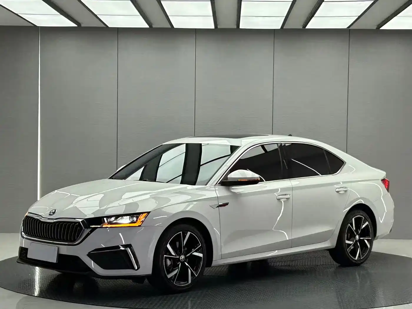 Škoda Octavia 2022 PRO TSI280 Premium Edition
