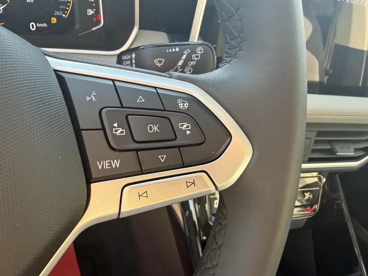 Volkswagen Tayron 2023 280TSI 2WD Luxury Plus Advanced Edition фото 14