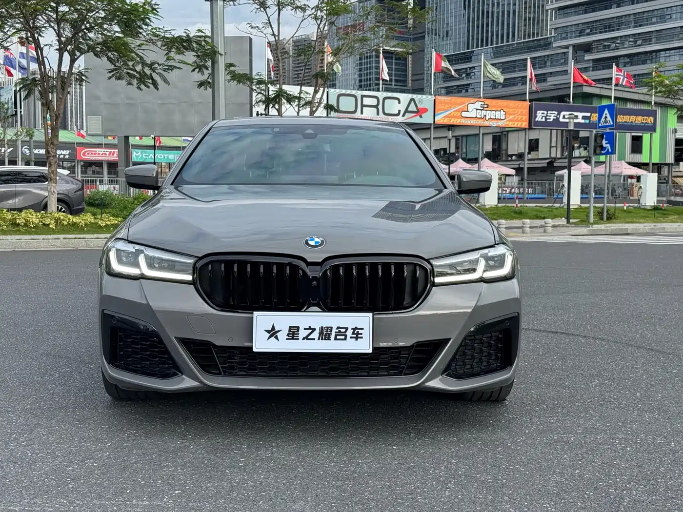 BMW 5 Series (Import) 2022 Facelift 540i Style Edition M Sport Package фото 2