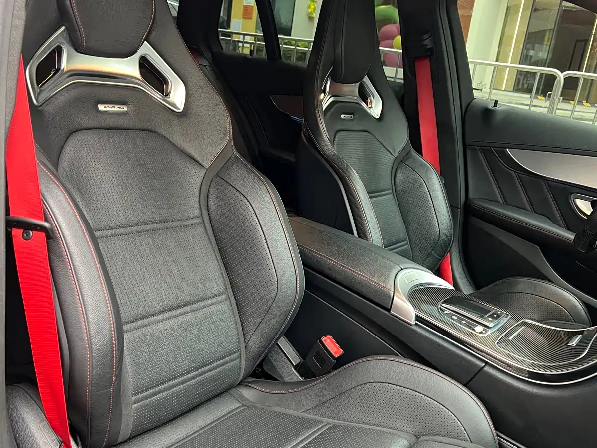 Mercedes-Benz C-Class AMG 2019 AMG C 43 4MATIC Estate Special Edition фото 7