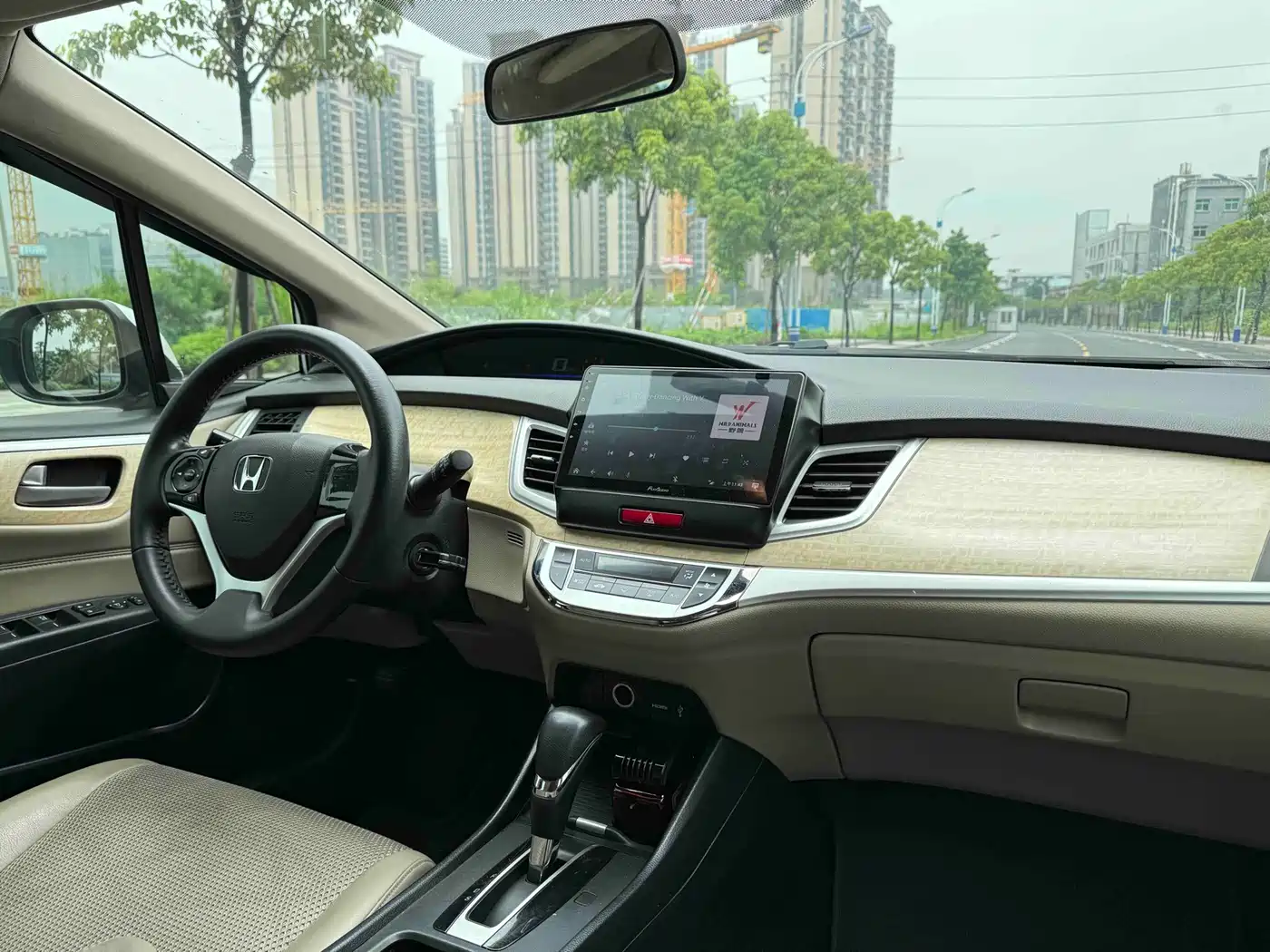 Honda Jade 2014 2013 1.8L Automatic Comfort Edition 5-seater