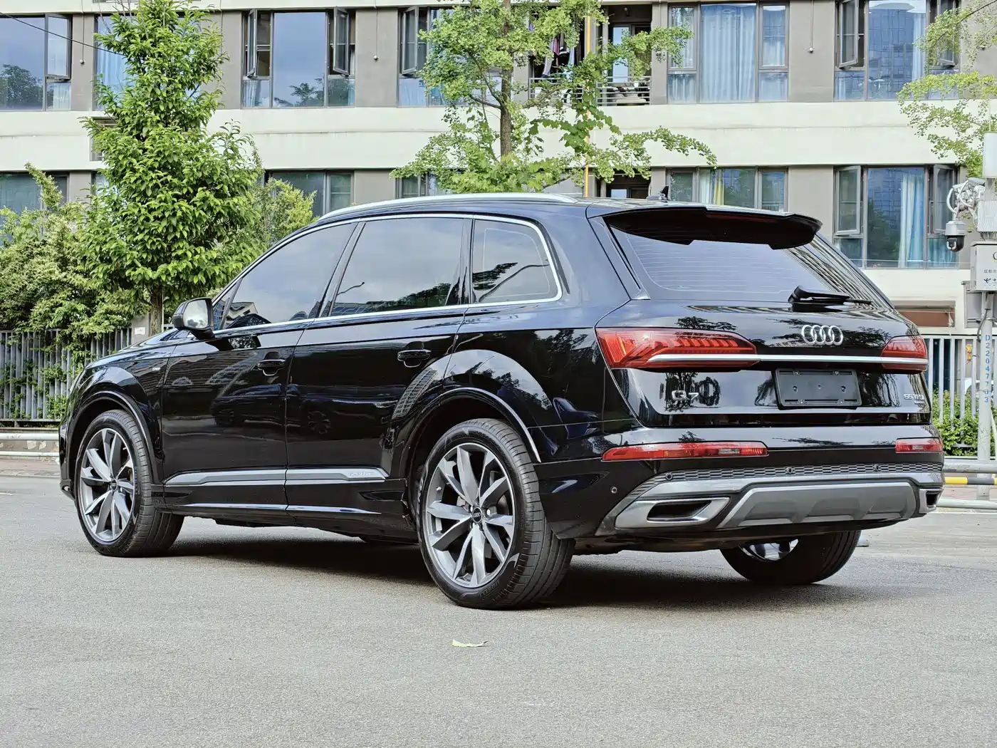 AUDI Q7