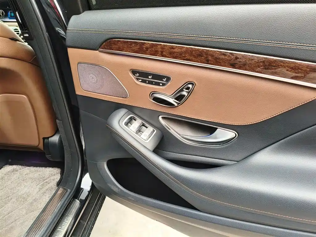 Mercedes-Benz S-Class 2019 S 320 L фото 16