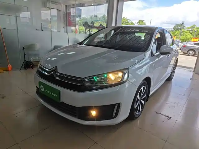  Citroën C4 C-Quatre 2018 1.6L Auto Luxury