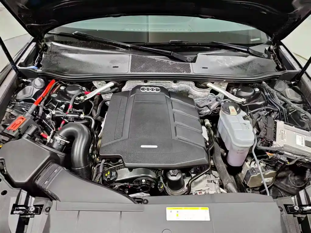 Audi A6L 2021 45 TFSI Exclusive Elegance фото 16