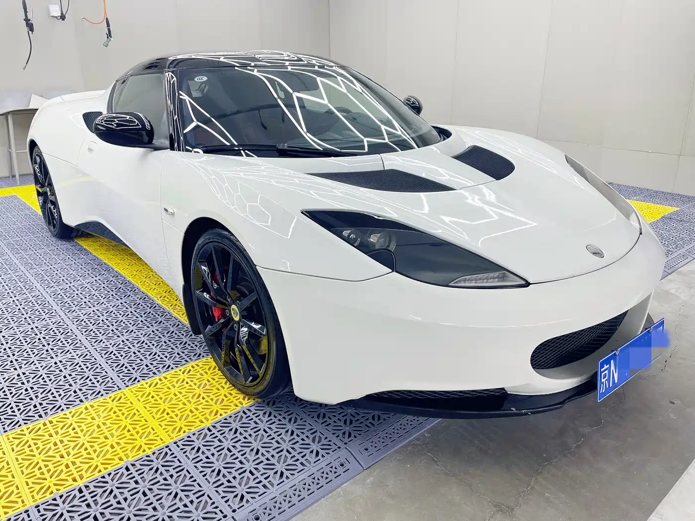 LOTUS SPORTS CAR EVORA