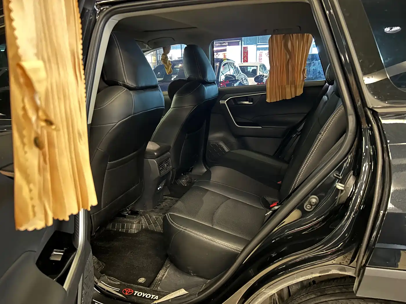 Toyota RAV4 Rongfang 2024 2.0L CVT FWD Style Edition фото 6