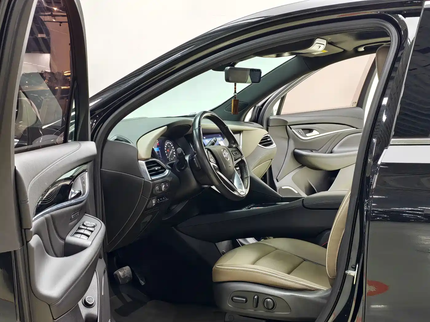 Buick Enclave 2022 2022 652T 4WD Exclusive Flagship 7-Seater