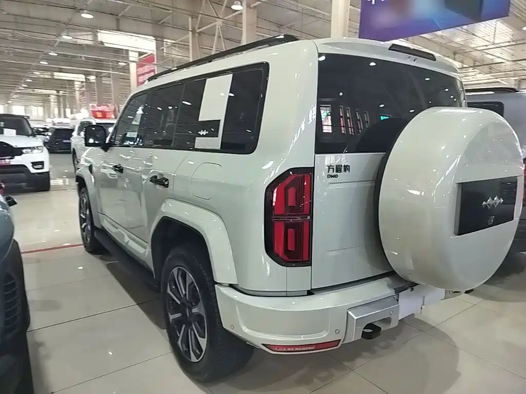 2025 Fang Cheng Bao Leopard 5