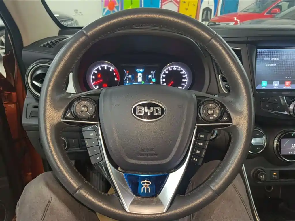 BYD Song 2016 2.0TID Automatic Premium фото 11