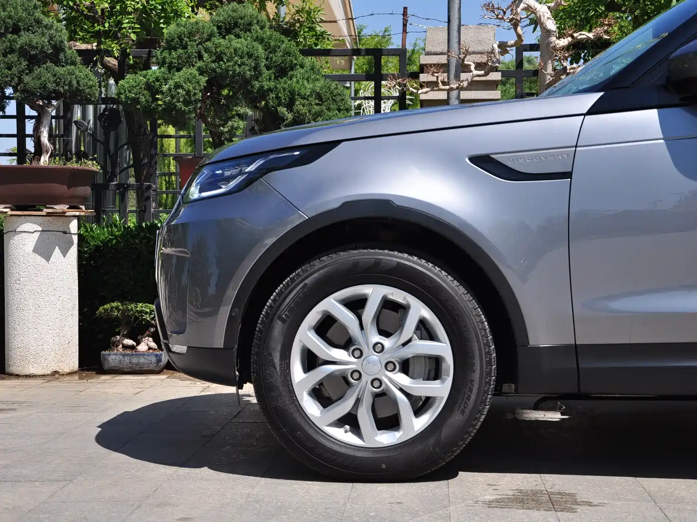 Land Rover Discovery 2020 3.0 SC V6 SE фото 16
