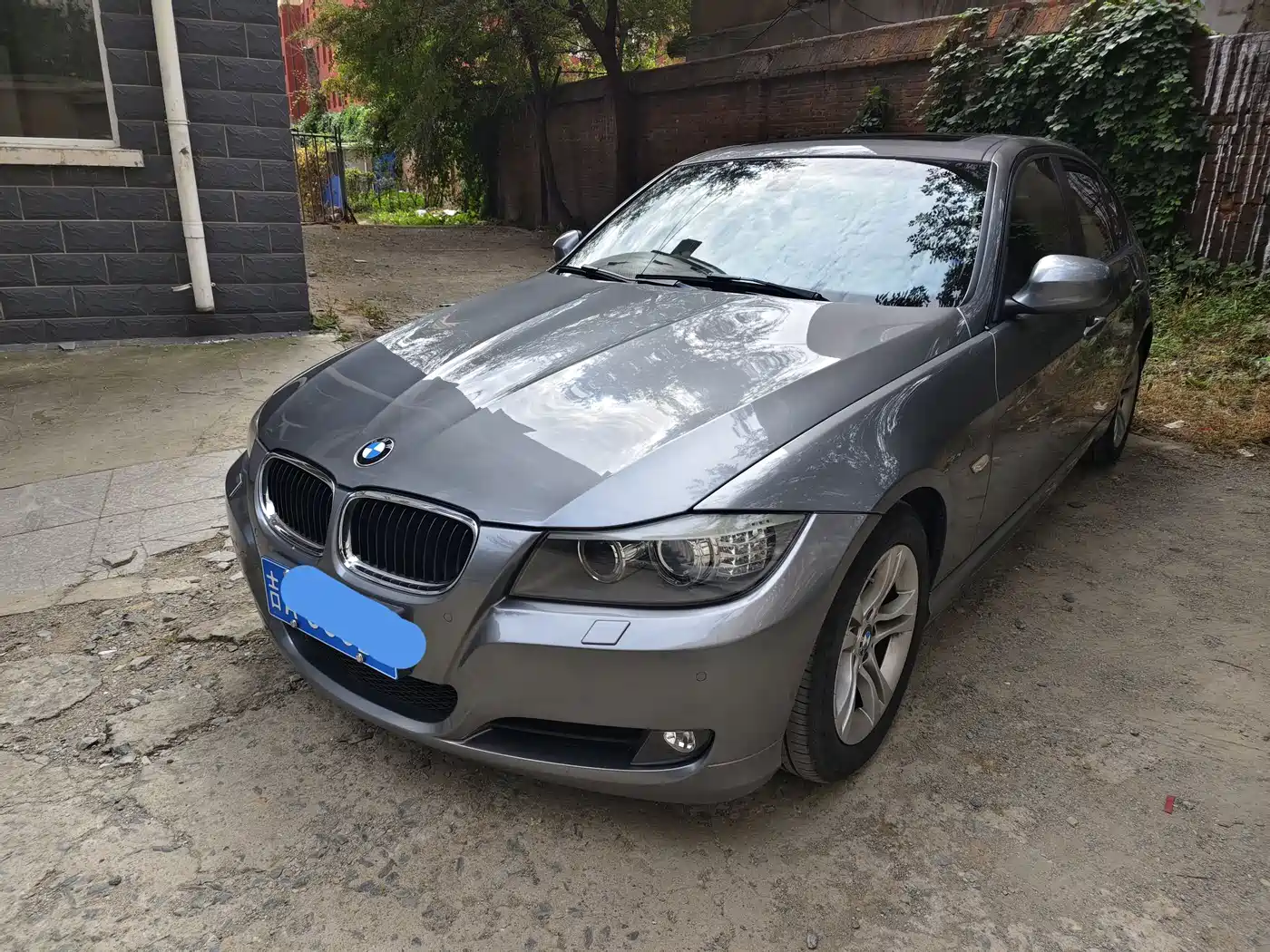 BMW 3 Series (Import) 2010 320i Fashion